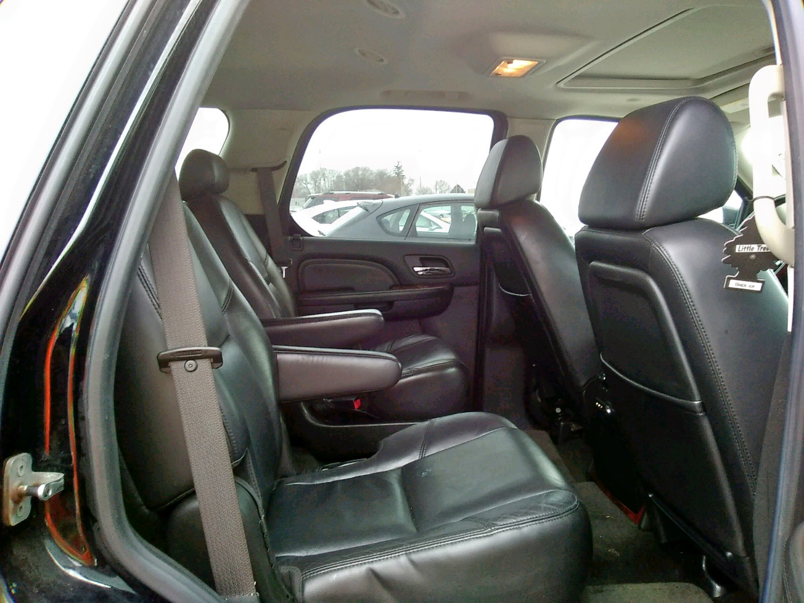 Photo 6 from auction – 2009 CADILLAC ESCALADE S with VIN 1GYFK53229R124790