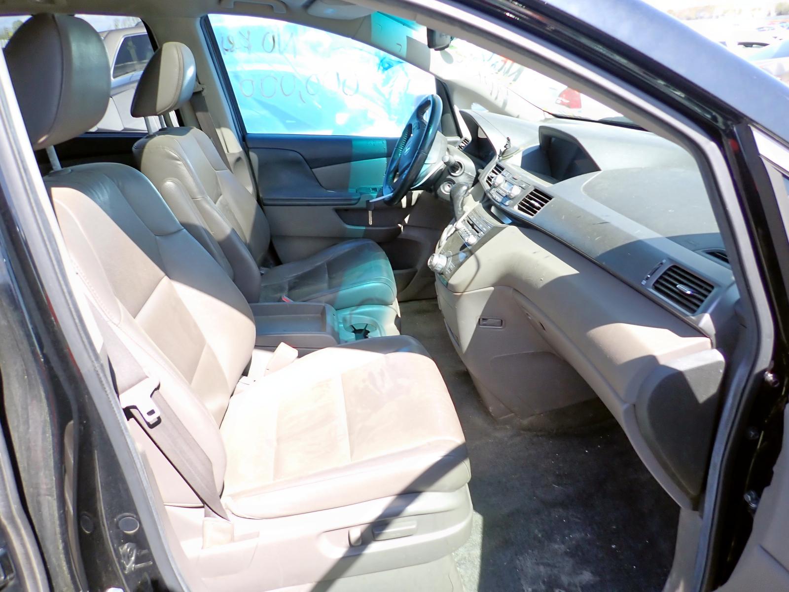 Photo 5 from auction – 2011 HONDA ODYSSEY EX with VIN 5FNRL5H67BB072242