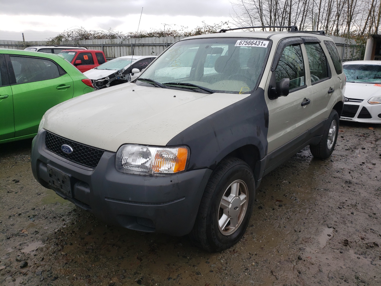 Photo 2 from auction – 2003 FORD ESCAPE XLS with VIN 1FMYU02153KB24055
