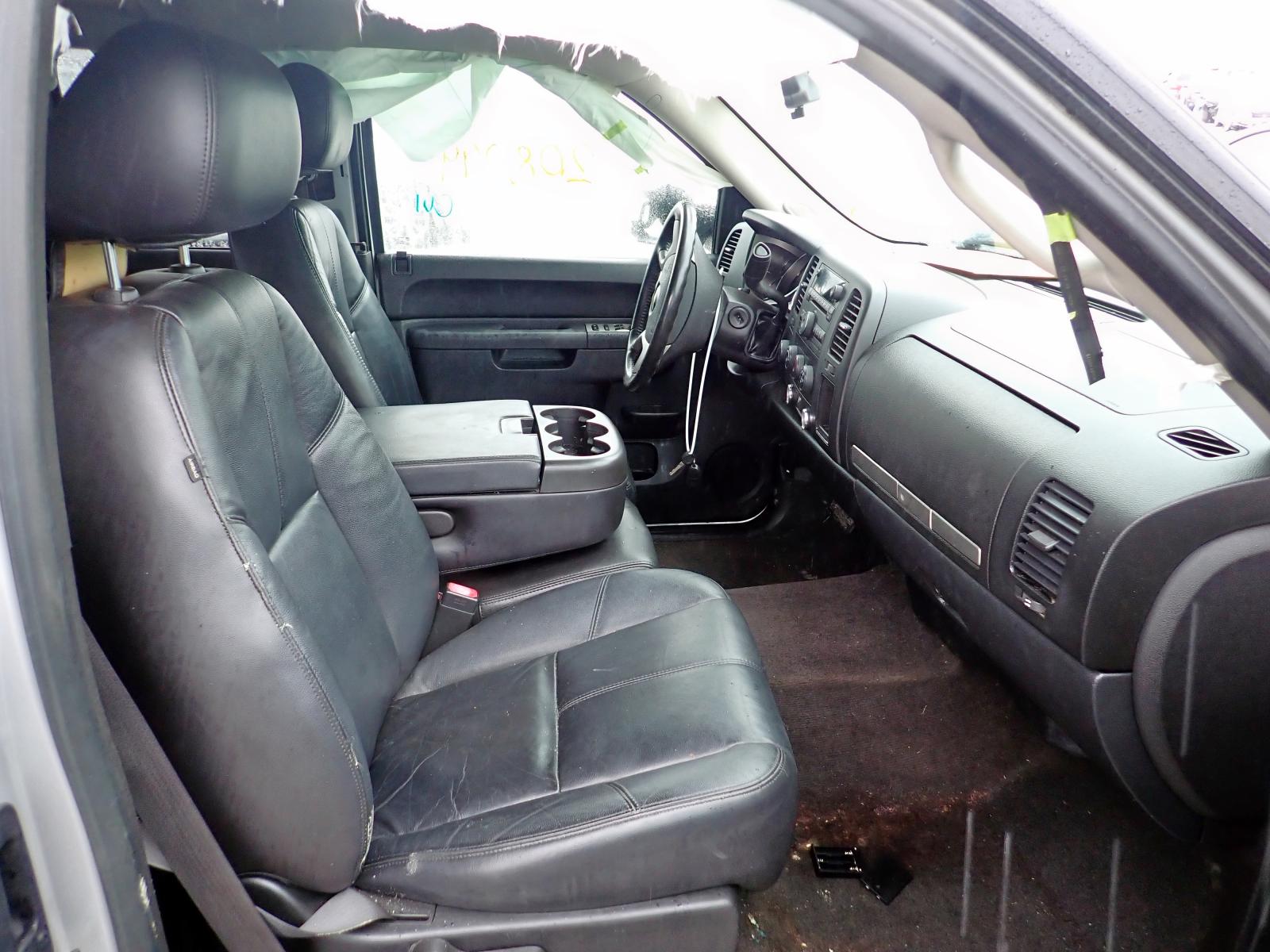 Photo 5 from auction – 2010 CHEVROLET SILVERADO with VIN 1GCSKSE30AZ109783