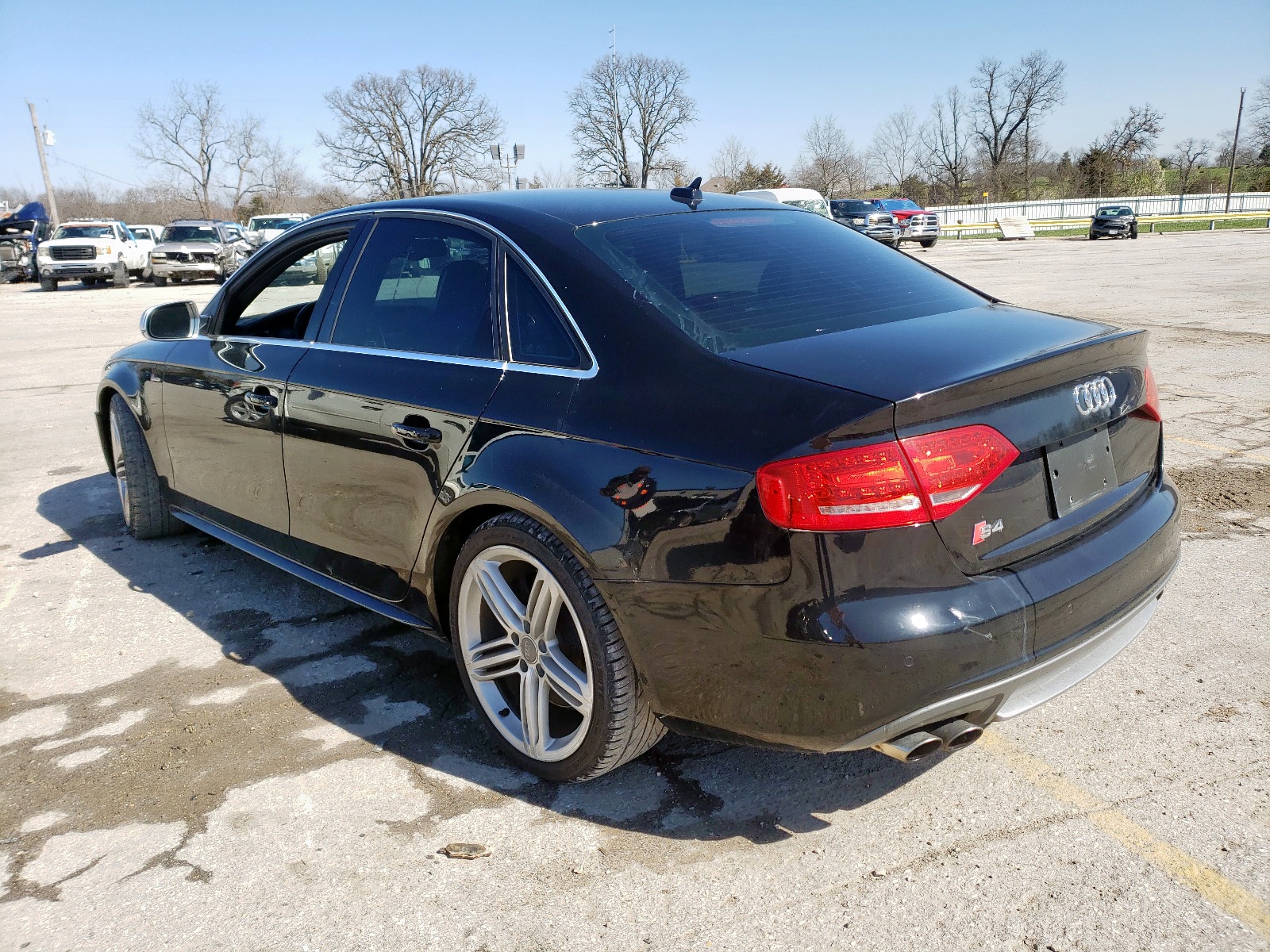 Photo 3 from auction – 2011 AUDI S4 PRESTIG with VIN WAUKGAFL4BA047165
