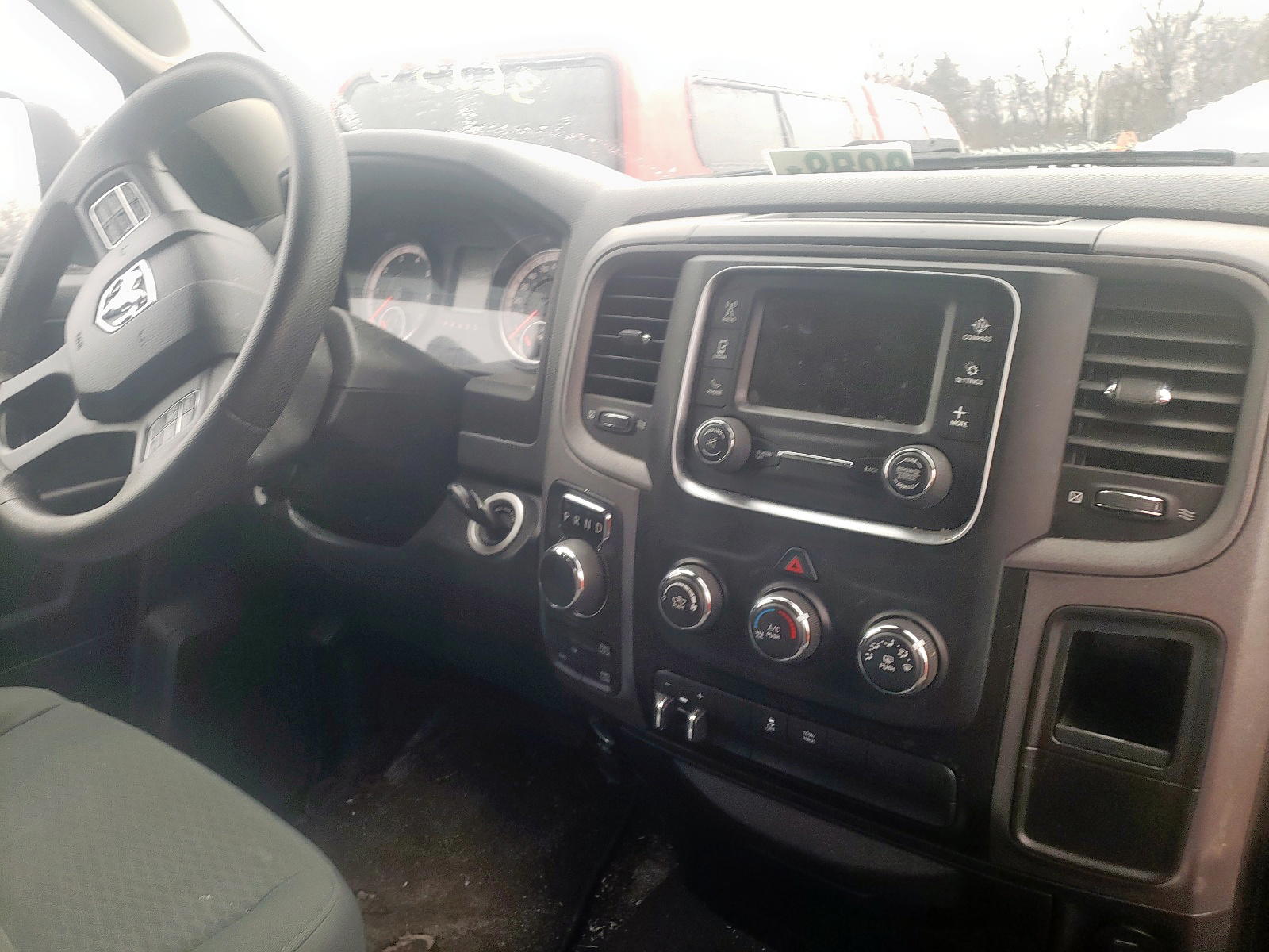 Photo 9 from auction – 2017 RAM 1500 ST with VIN 1C6RR7FT0HS839113
