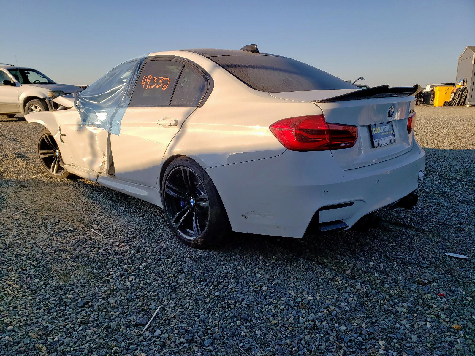 Photo 3 from auction – 2017 BMW M3 with VIN WBS8M9C38H5G84873