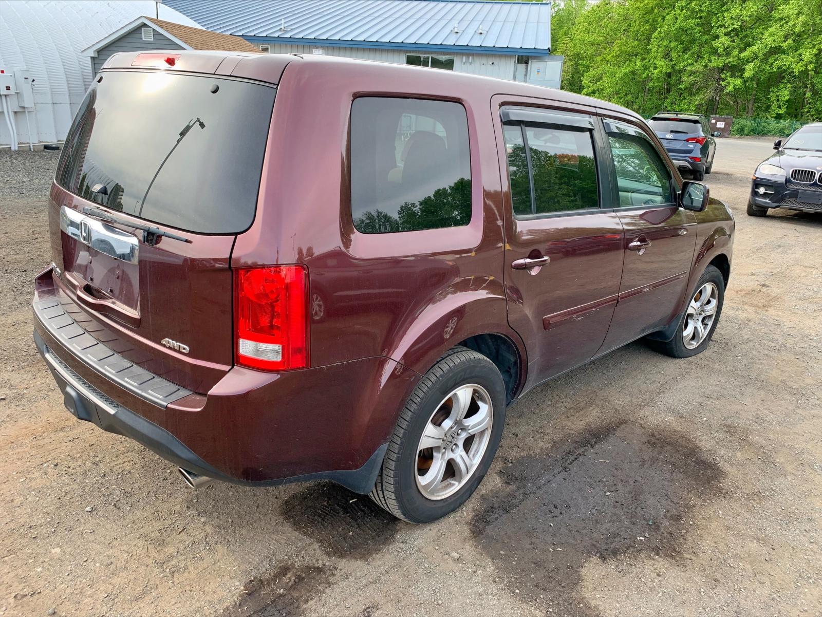 Photo 4 from auction – 2013 HONDA PILOT EX with VIN 5FNYF4H48DB051446