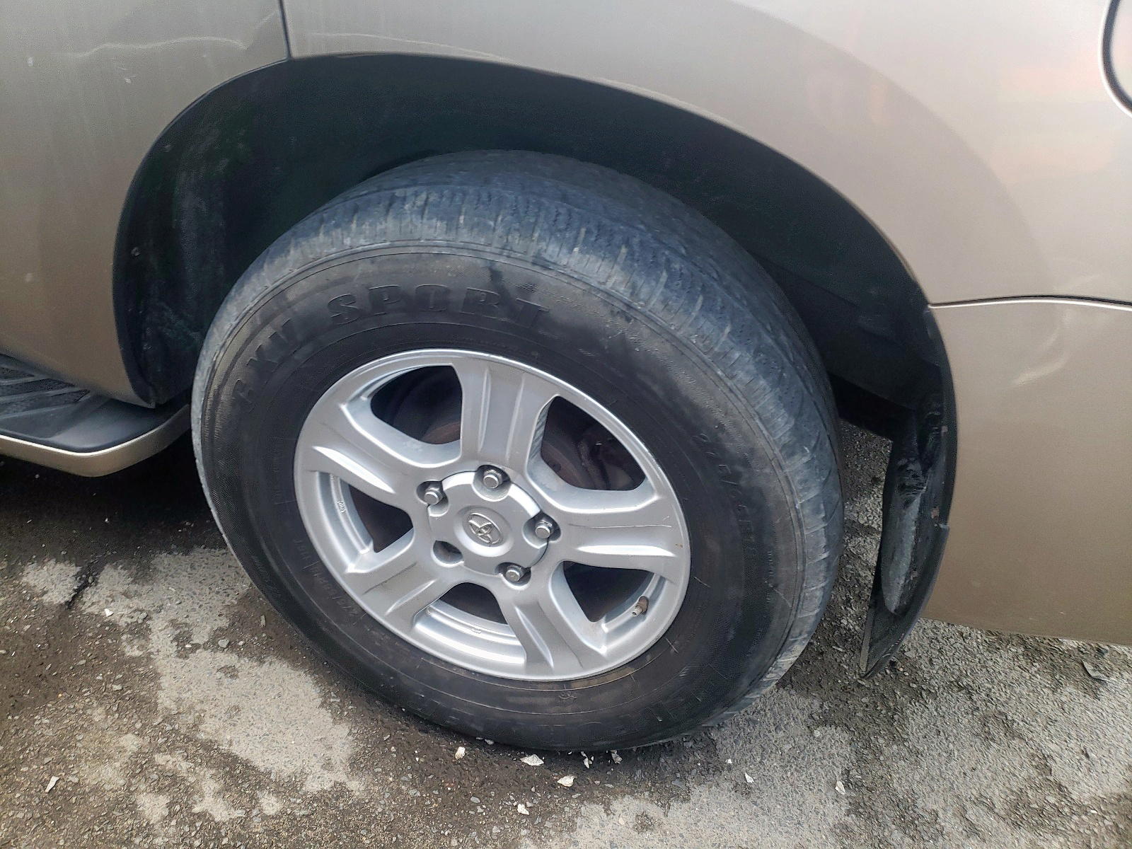 Photo 9 from auction – 2008 TOYOTA SEQUOIA LI with VIN 5TDBY68A28S001032