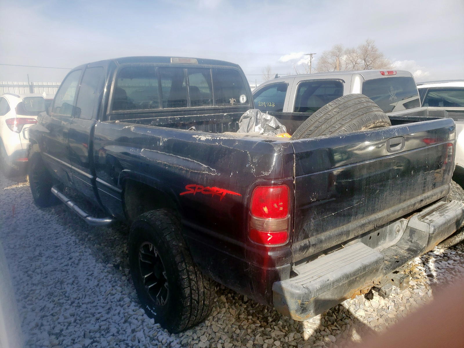 Photo 3 from auction – 1997 DODGE RAM 1500 with VIN 3B7HF13Z4VG774319