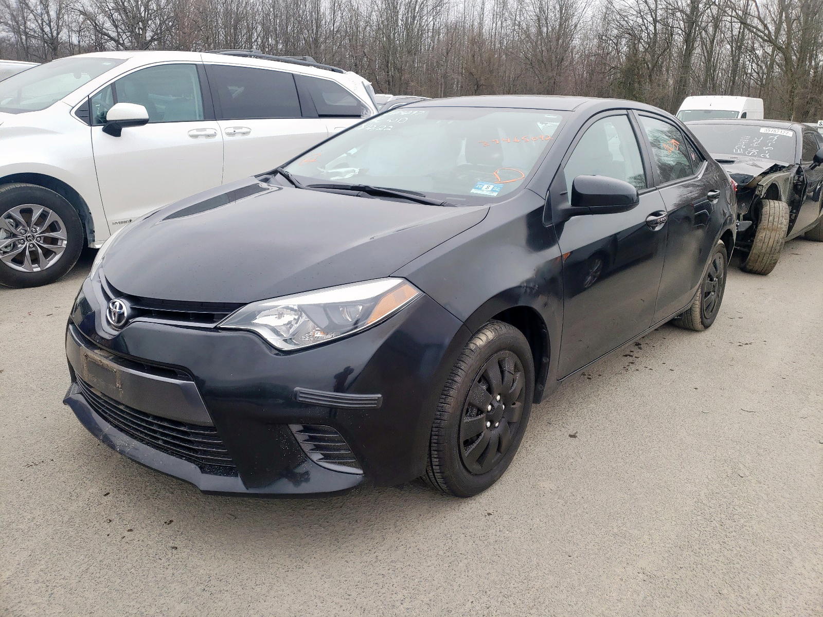 Photo 2 from auction – 2015 TOYOTA COROLLA L with VIN 2T1BURHEXFC476014