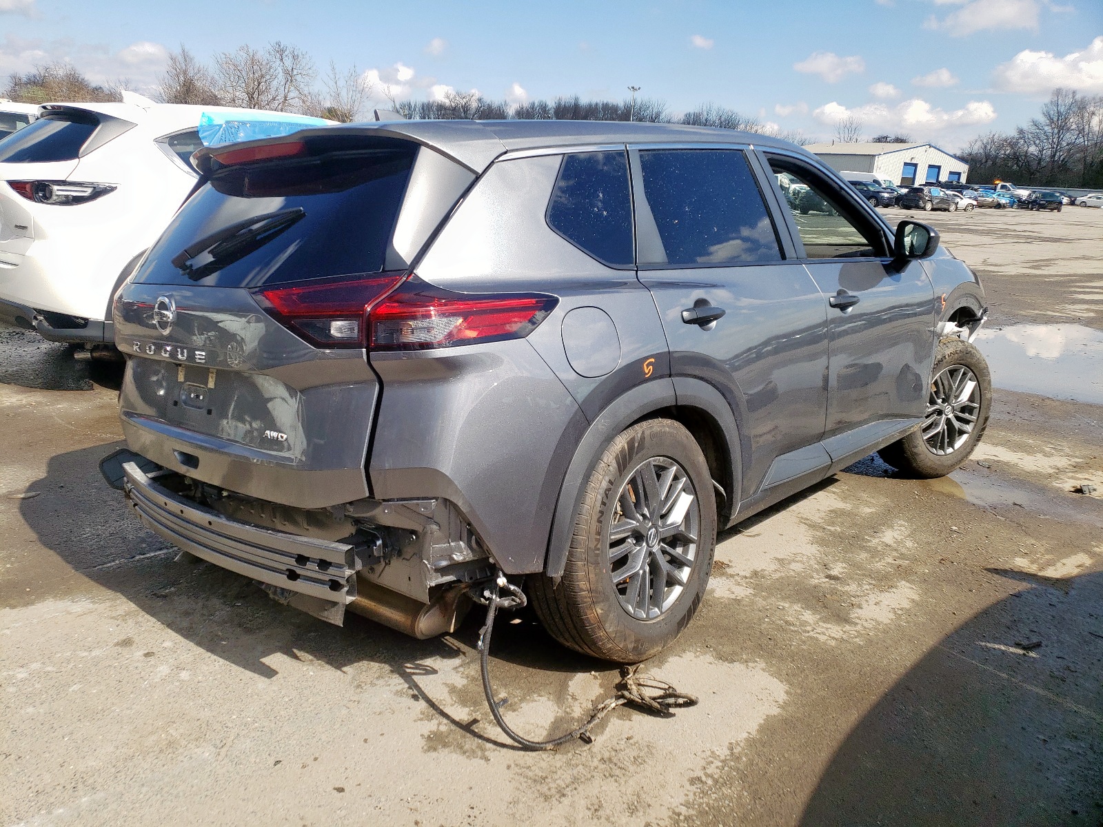 Photo 4 from auction – 2021 NISSAN ROGUE S with VIN 5N1AT3AB7MC767082