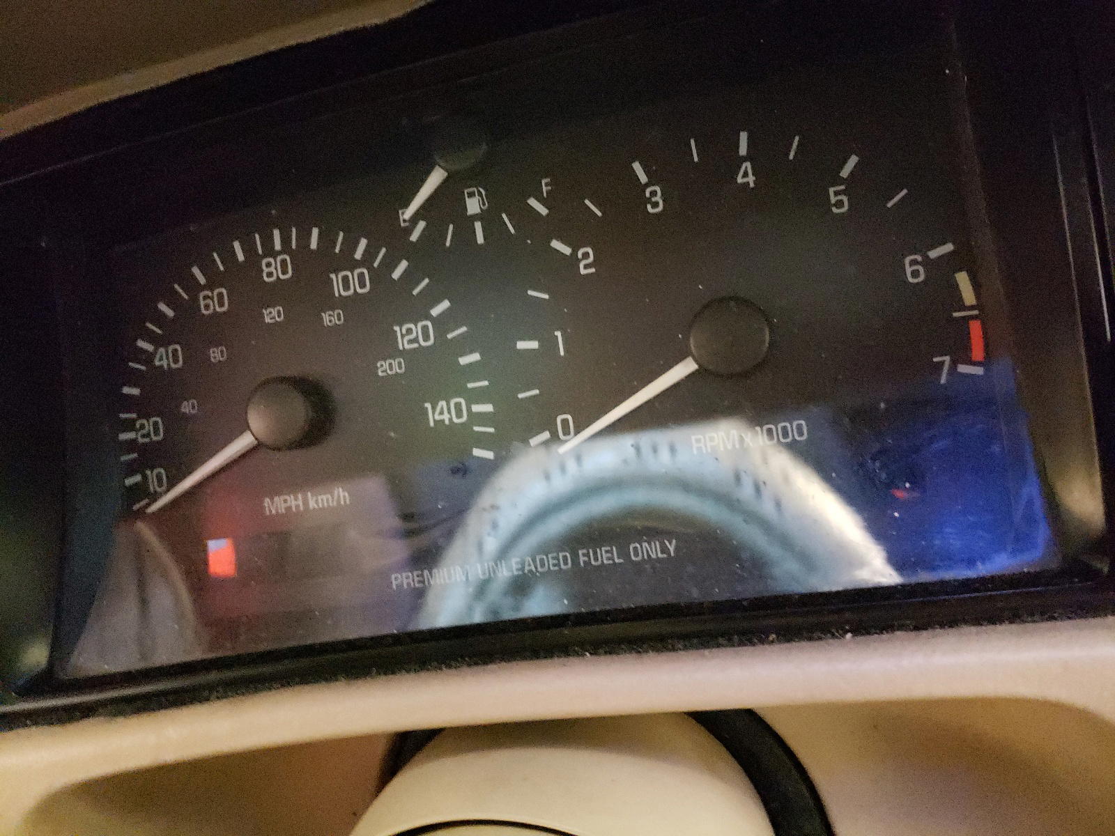 Photo 8 from auction – 1994 CADILLAC ELDORADO with VIN 1G6EL12Y7RU623887
