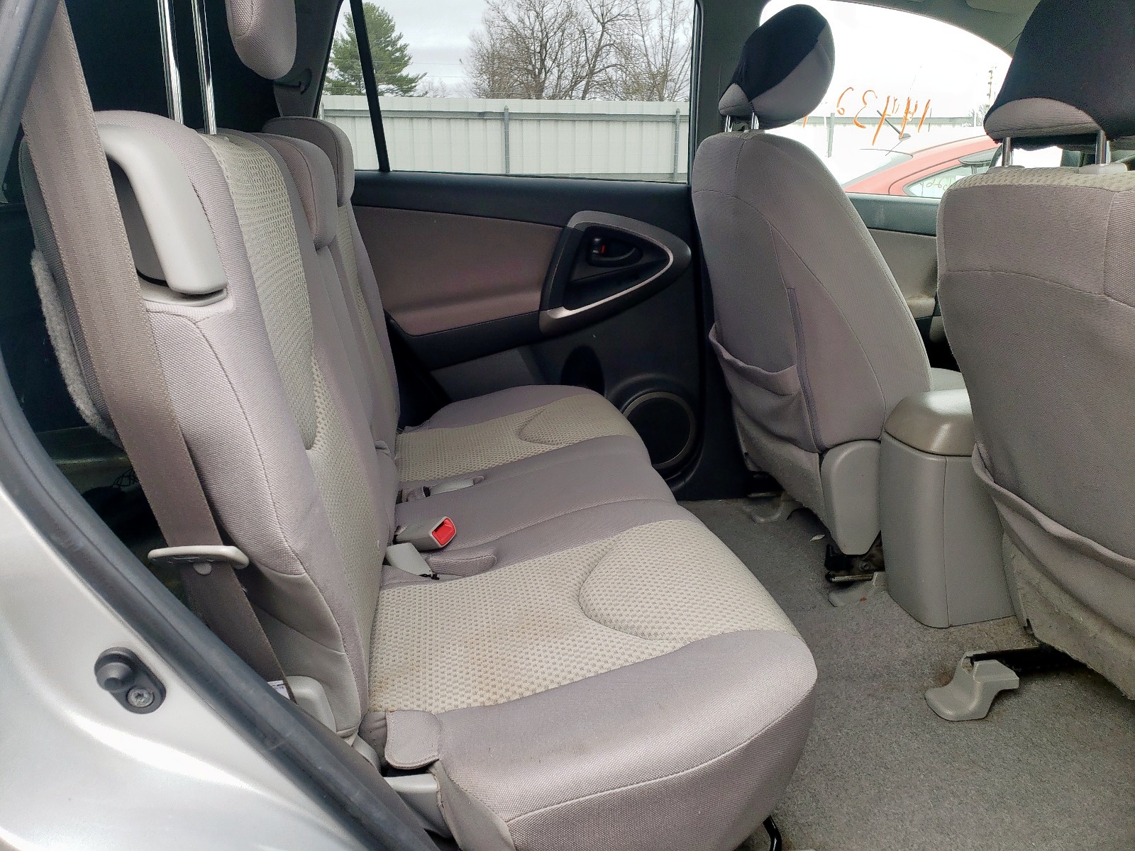 Zdjęcie 6 z aukcji – 2008 TOYOTA RAV4 z VIN JTMBD33V486084290
