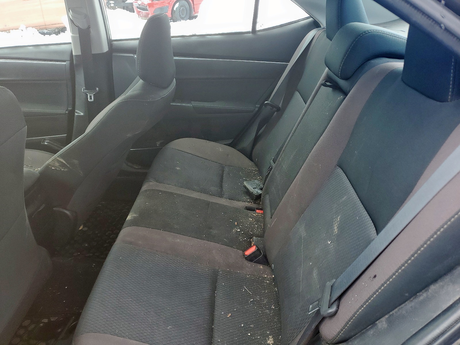Photo 6 from auction – 2017 TOYOTA COROLLA L with VIN 2T1BURHE8HC954420