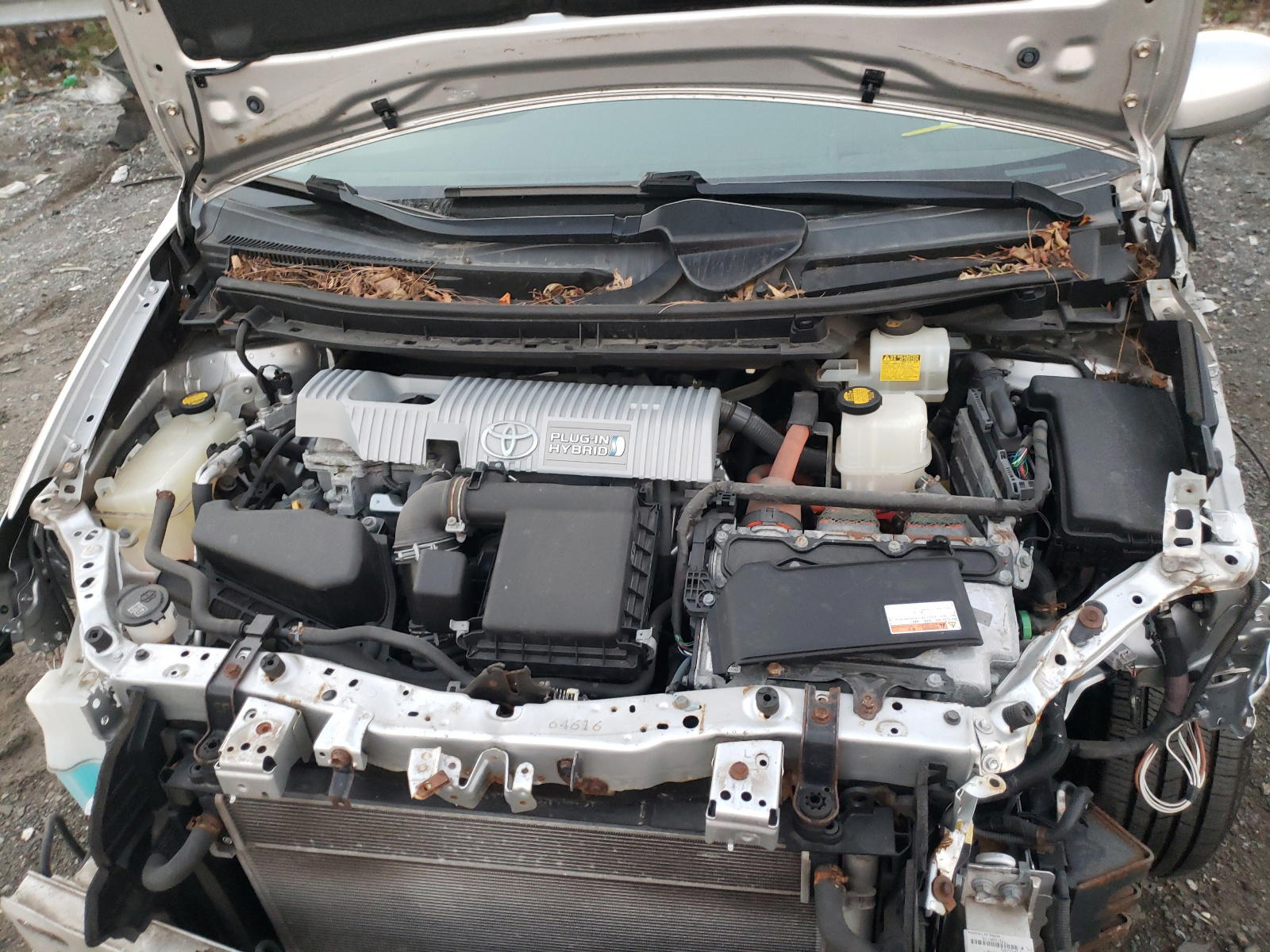 Photo 7 from auction – 2014 TOYOTA PRIUS with VIN JTDKN3DP6E3049356