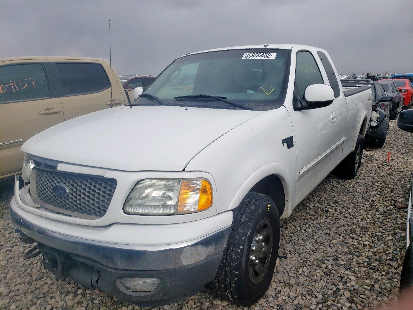 Photo 2 from auction – 2003 FORD F150 with VIN 2FTPX18L43CA73206