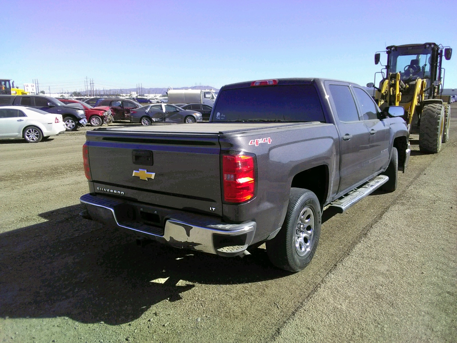 Photo 4 from auction – 2014 CHEVROLET SILVERADO with VIN 3GCUKREC7EG241026