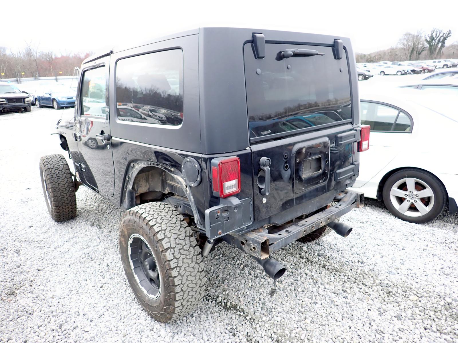 Photo 3 from auction – 2010 JEEP WRANGLER R with VIN 1J4BA6D13AL130957