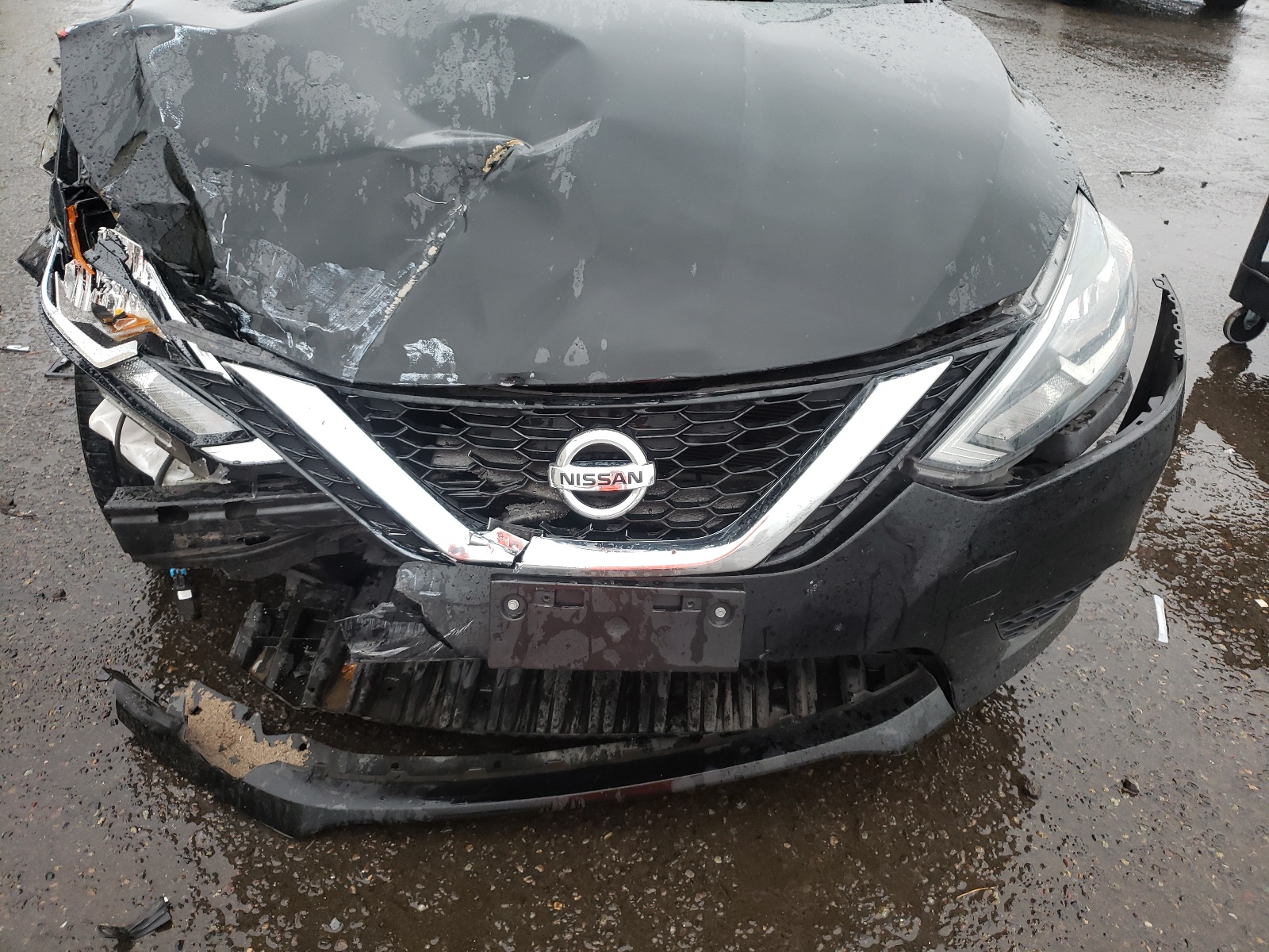Photo 9 from auction – 2017 NISSAN SENTRA S with VIN 3N1AB7AP0HY358089