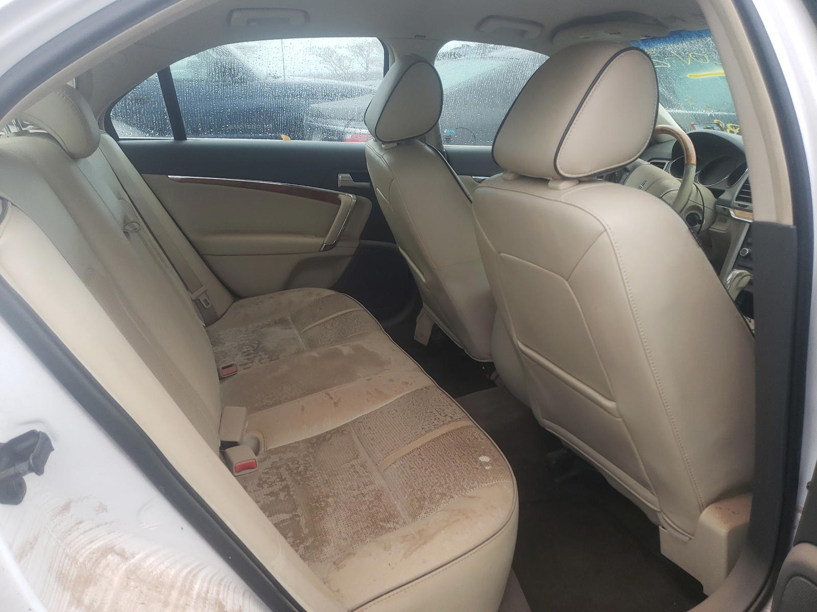 Photo 6 from auction – 2011 LINCOLN MKZ with VIN 3LNHL2JC2BR750836