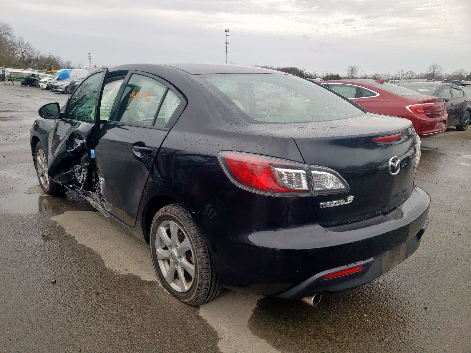 Photo 3 from auction – 2010 MAZDA 3 I with VIN JM1BL1SG9A1166190