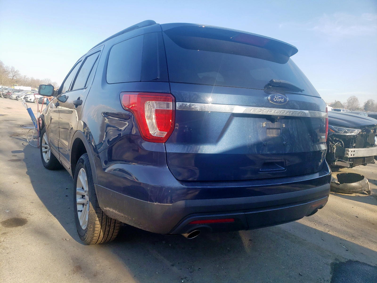 Photo 3 from auction – 2016 FORD EXPLORER with VIN 1FM5K8B87GGA34337