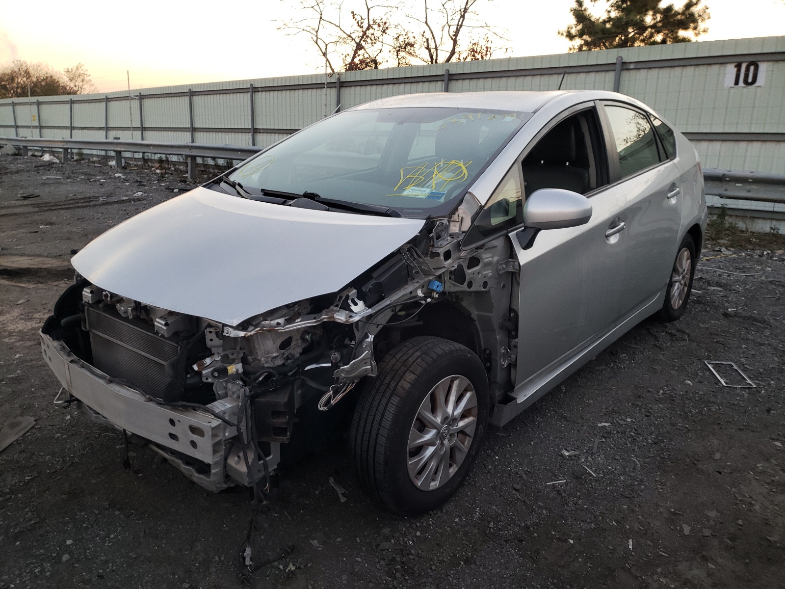 Foto 2 de la subasta – 2014 TOYOTA PRIUS con VIN JTDKN3DP6E3049356