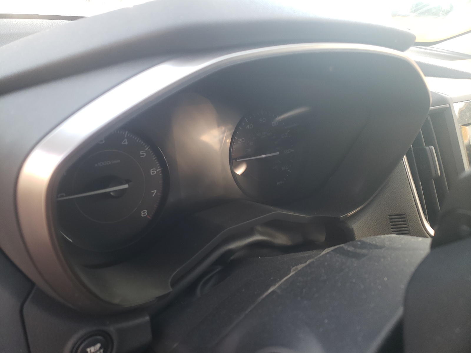 Photo 8 from auction – 2019 SUBARU CROSSTREK with VIN JF2GTAEC5K8390825