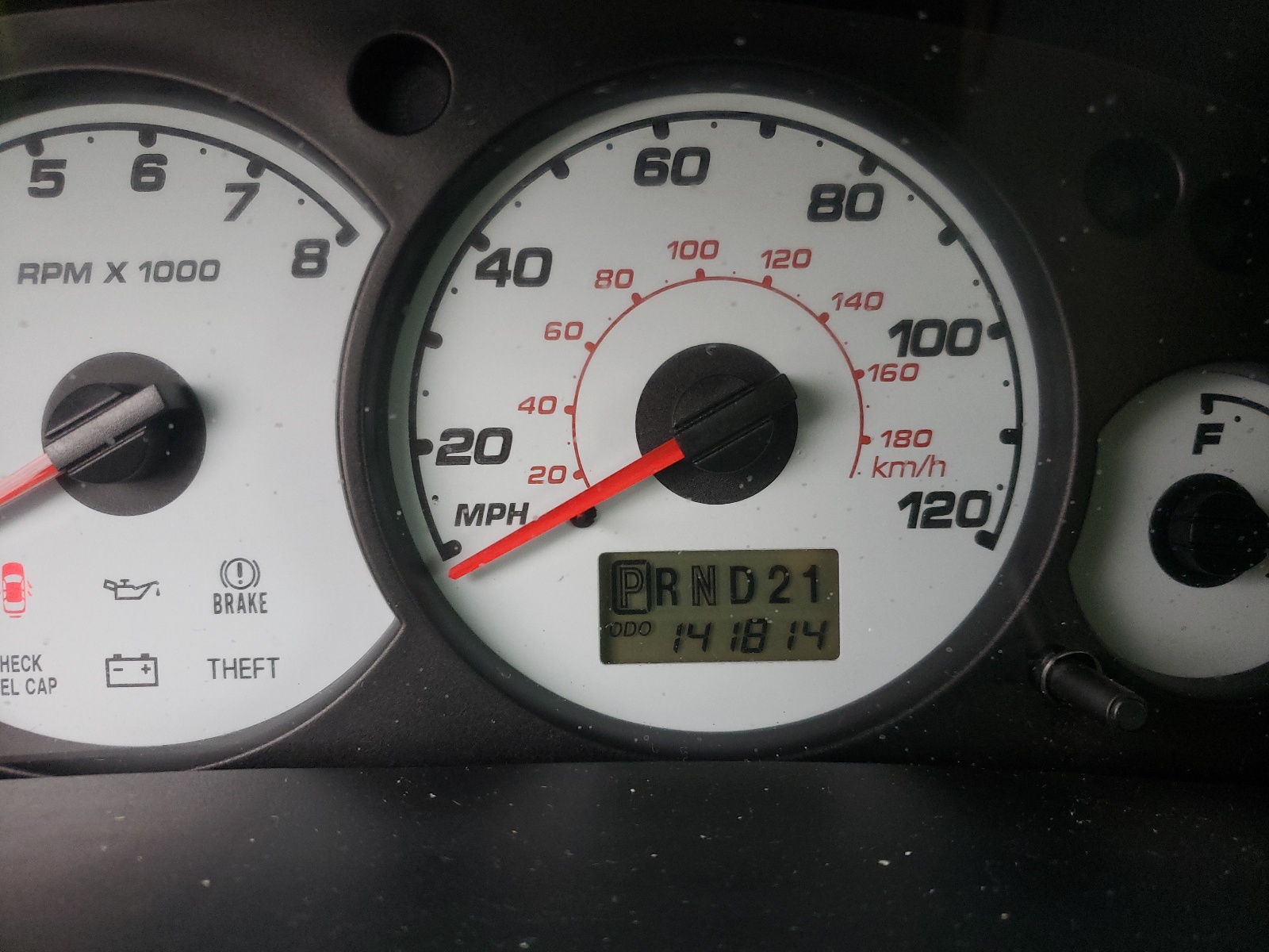 Photo 8 from auction – 2003 FORD ESCAPE XLS with VIN 1FMYU02153KB24055
