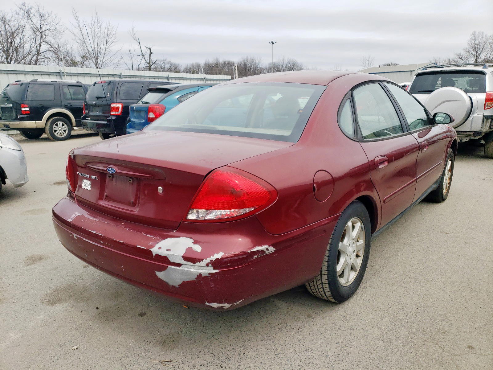 Photo 4 from auction – 2007 FORD TAURUS SEL with VIN 1FAFP56U37A126649