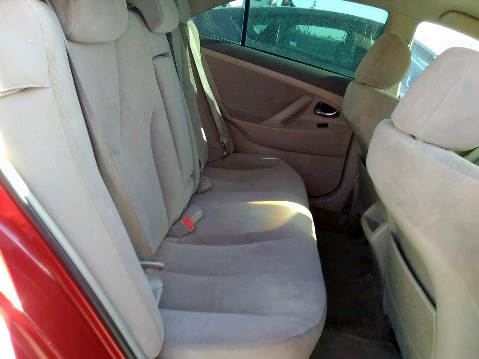 Photo 6 from auction – 2007 TOYOTA CAMRY CE with VIN 4T1BE46K27U068146