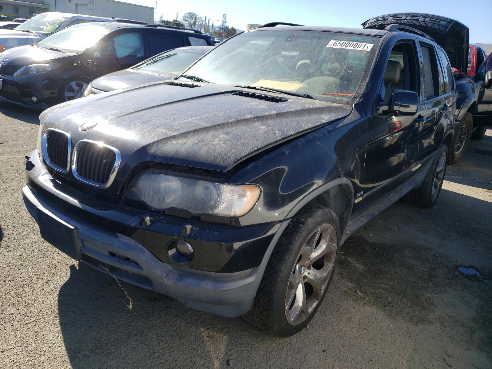 Photo 2 from auction – 2003 BMW X5 3.0I with VIN 5UXFA53523LV76637