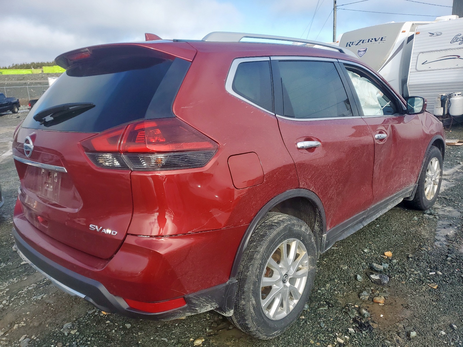 Photo 4 from auction – 2019 NISSAN ROGUE S with VIN 5N1AT2MV2KC708017