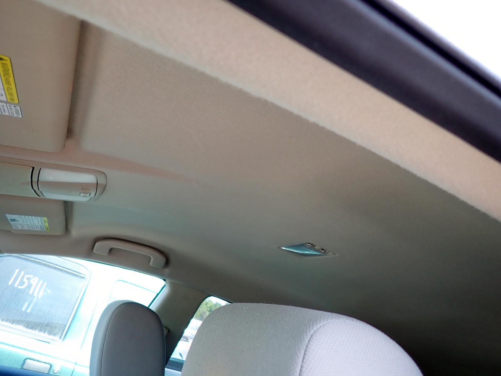 Photo 9 from auction – 2012 NISSAN ROGUE S with VIN JN8AS5MT4CW263064