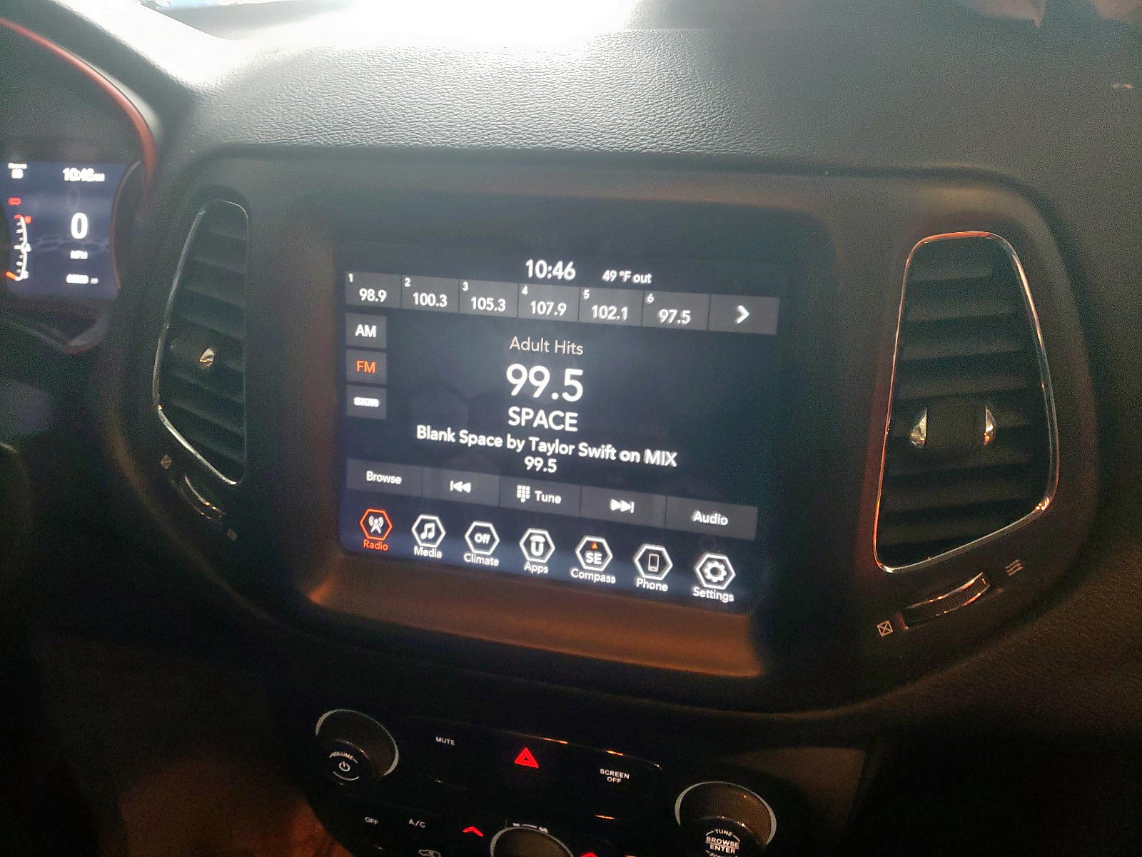 Photo 9 from auction – 2019 JEEP COMPASS TR with VIN 3C4NJDDB9KT733434