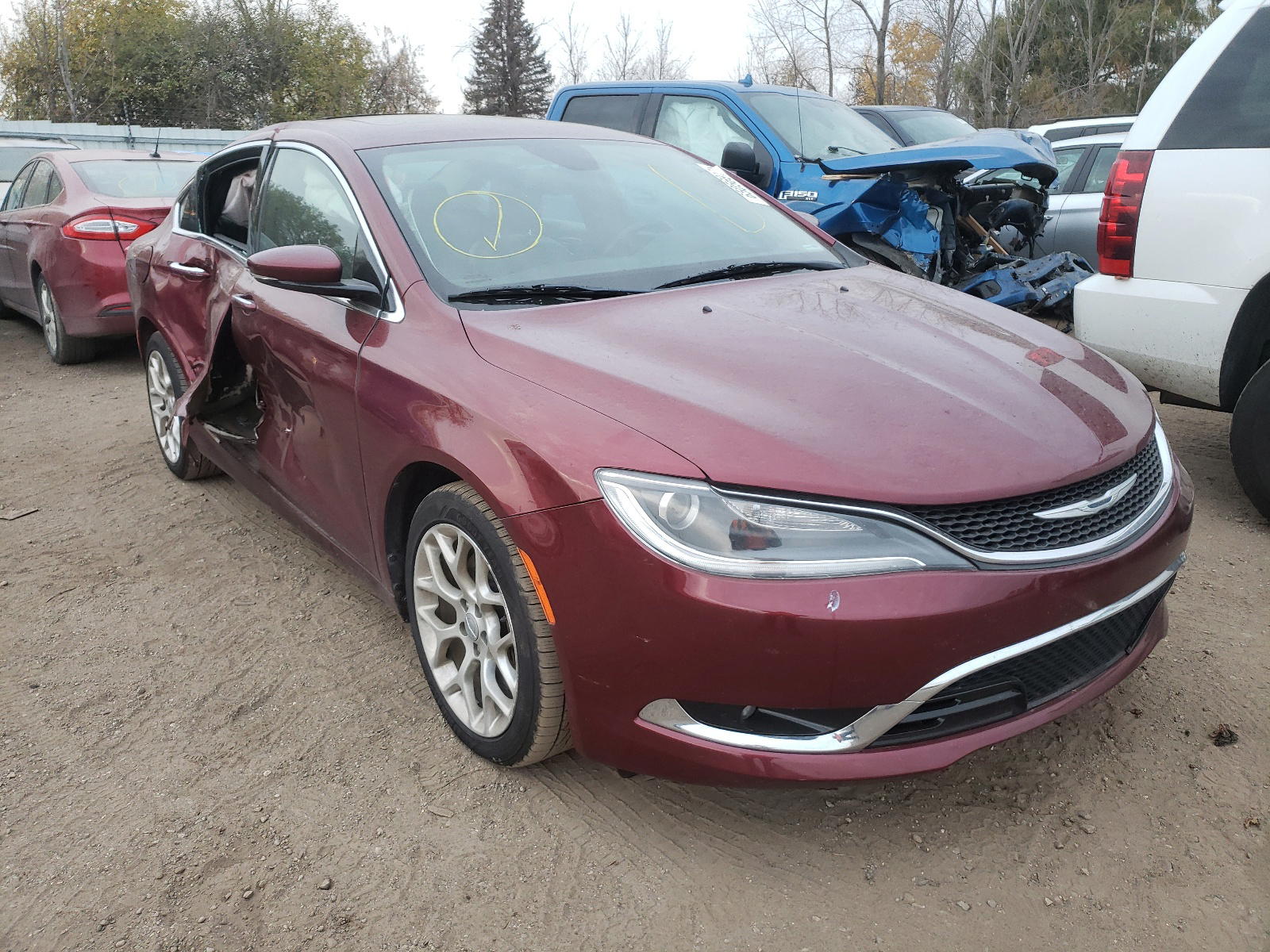 CHRYSLER 200 C 2015 with VIN 1C3CCCEG0FN551119 - Photo from auction