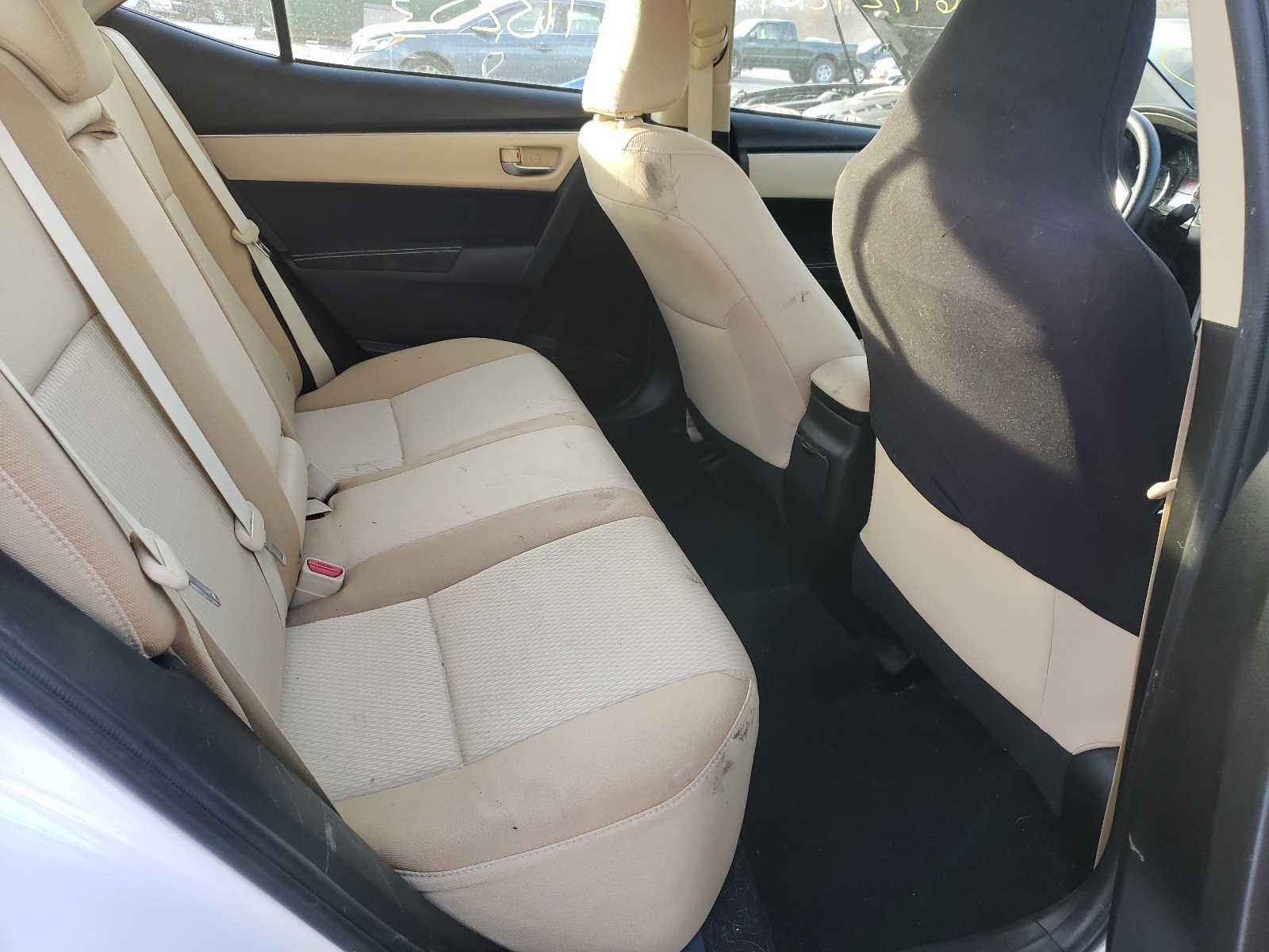 Photo 6 from auction – 2017 TOYOTA COROLLA L with VIN 5YFBURHE9HP618971