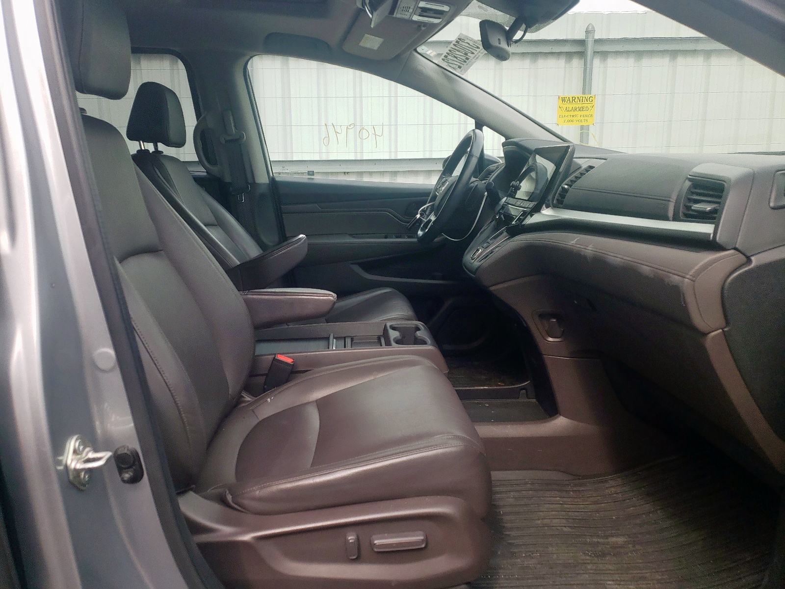 Photo 5 from auction – 2018 HONDA ODYSSEY EX with VIN 5FNRL6H73JB007093