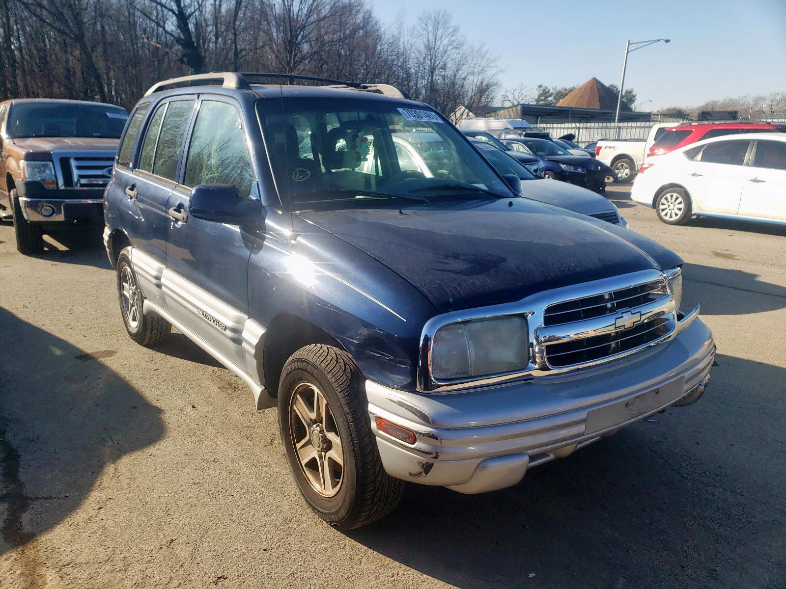 CHEVROLET TRACKER LT 2002 with VIN 2CNBJ634426931825 - Photo from auction