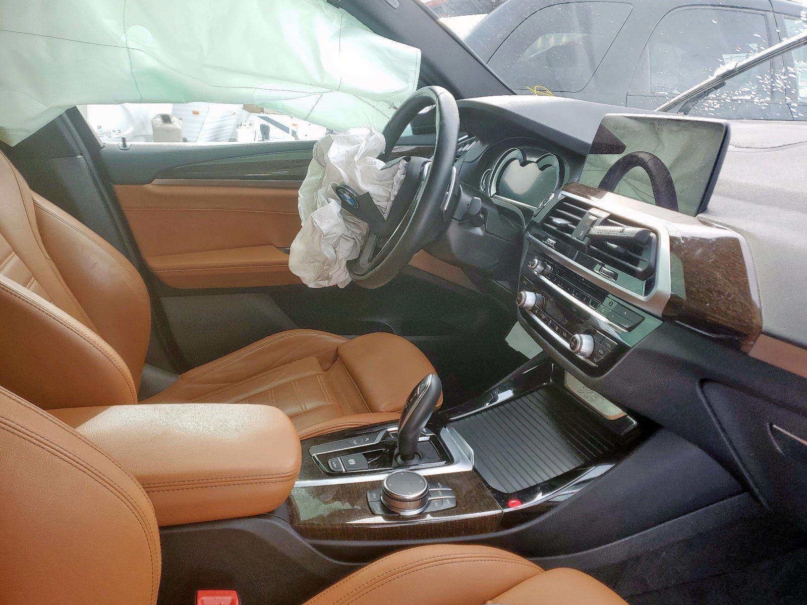 Photo 5 from auction – 2018 BMW X3 XDRIVE3 with VIN 5UXTR9C53JLD73159