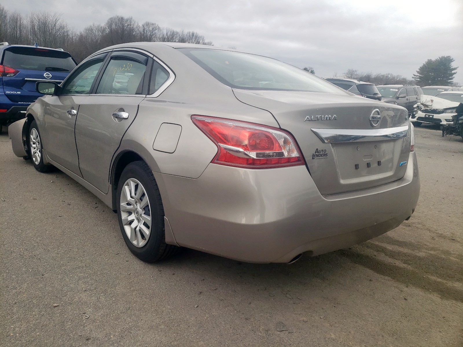 Photo 3 from auction – 2013 NISSAN ALTIMA 2.5 with VIN 1N4AL3AP8DC125573