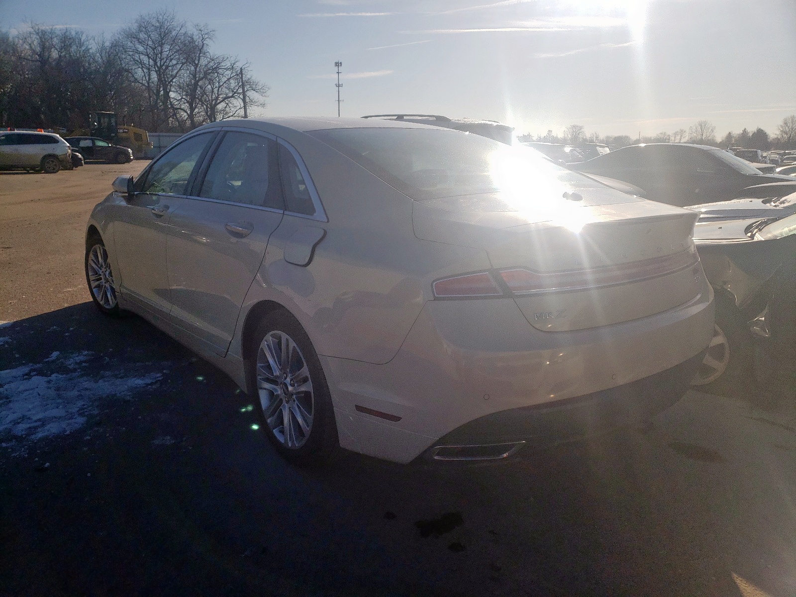 Photo 3 from auction – 2014 LINCOLN MKZ HYBRID with VIN 3LN6L2LU7ER835169