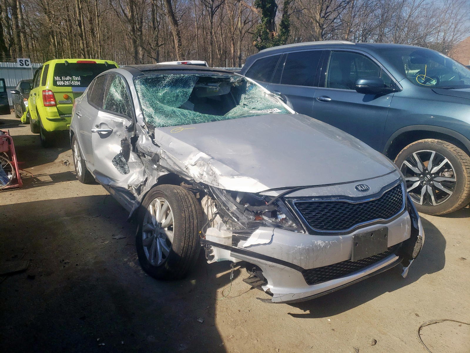 KIA OPTIMA EX 2015 with VIN 5XXGN4A77FG437990 - Photo from auction