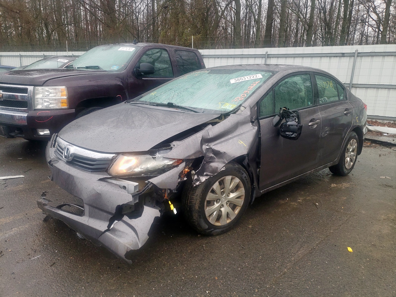 Photo 2 from auction – 2012 HONDA CIVIC LX with VIN 19XFB2F51CE383428