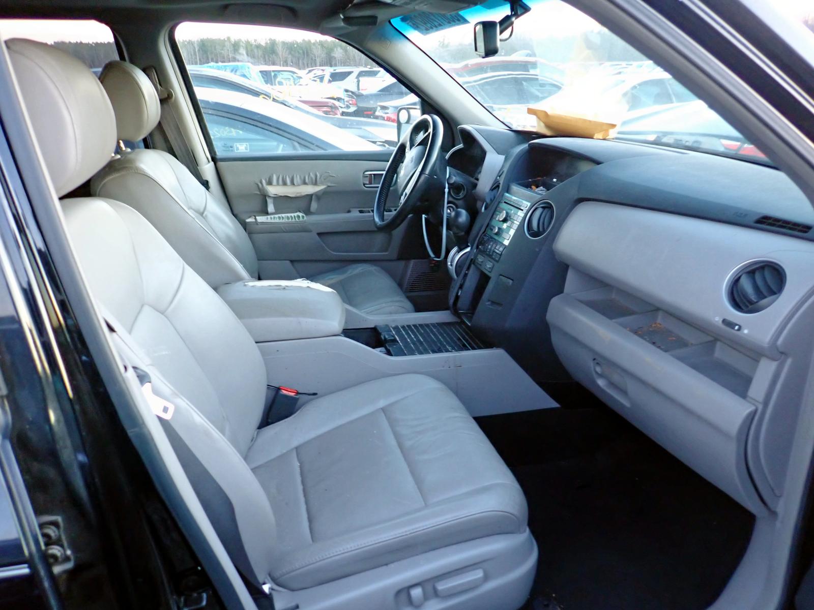 Photo 5 from auction – 2009 HONDA PILOT EXL with VIN 5FNYF38589B024595