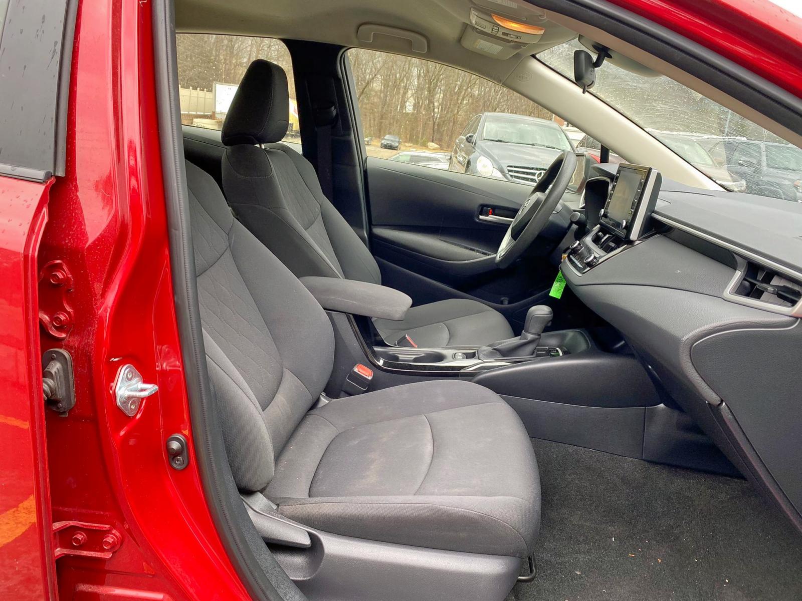 Photo 6 from auction – 2020 TOYOTA COROLLA LE with VIN JTDEPRAE5LJ018525
