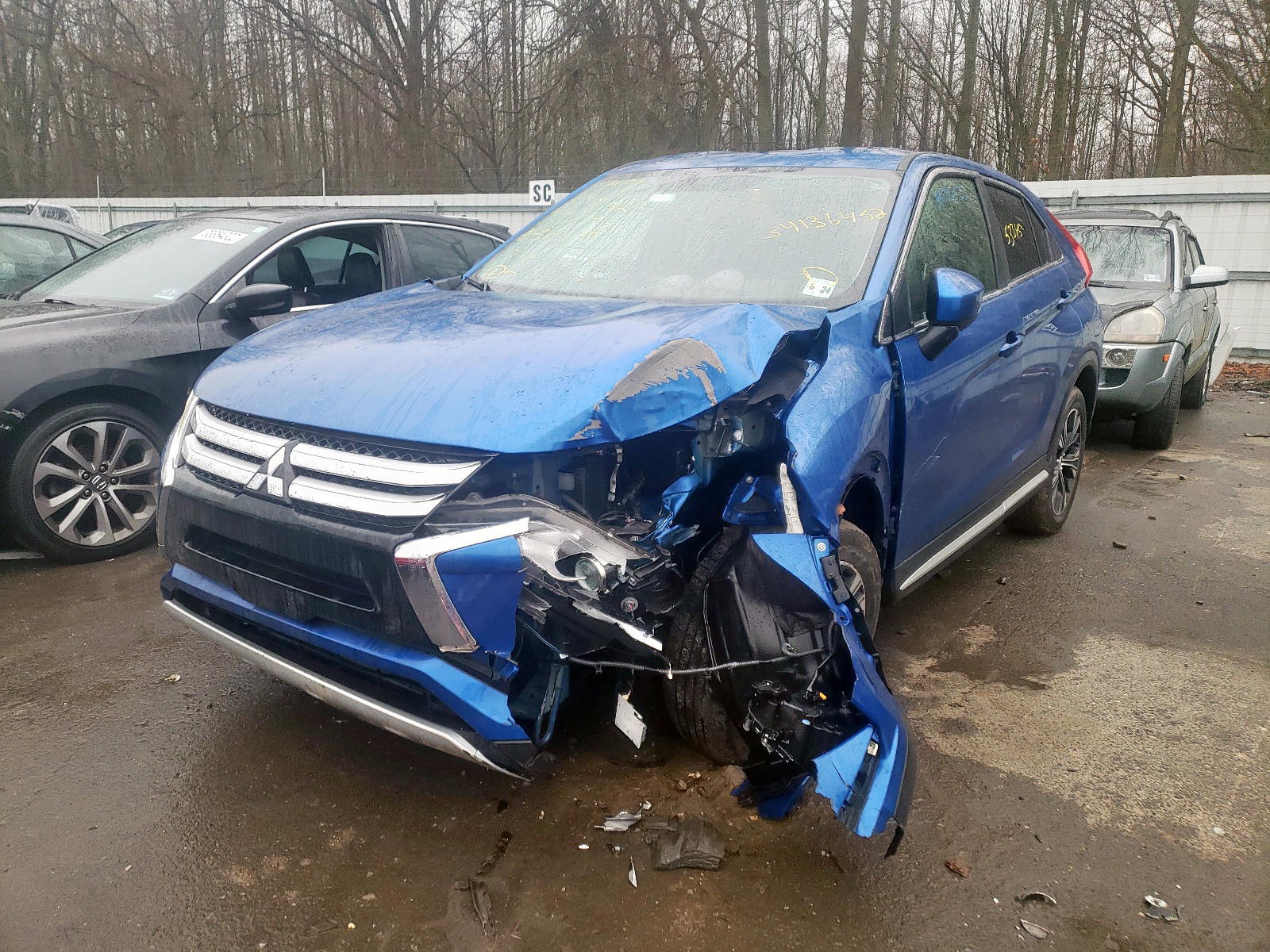 Photo 2 from auction – 2019 MITSUBISHI ECLIPSE CR with VIN JA4AT5AA0KZ014585
