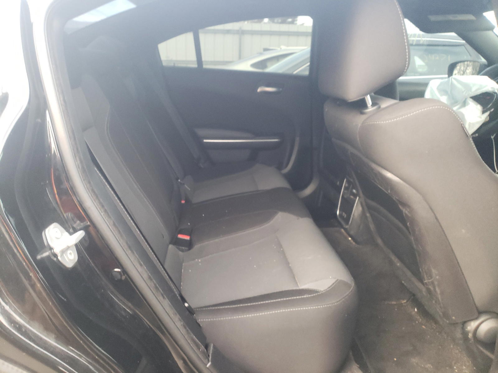 Photo 6 from auction – 2016 DODGE CHARGER SX with VIN 2C3CDXJG9GH206143