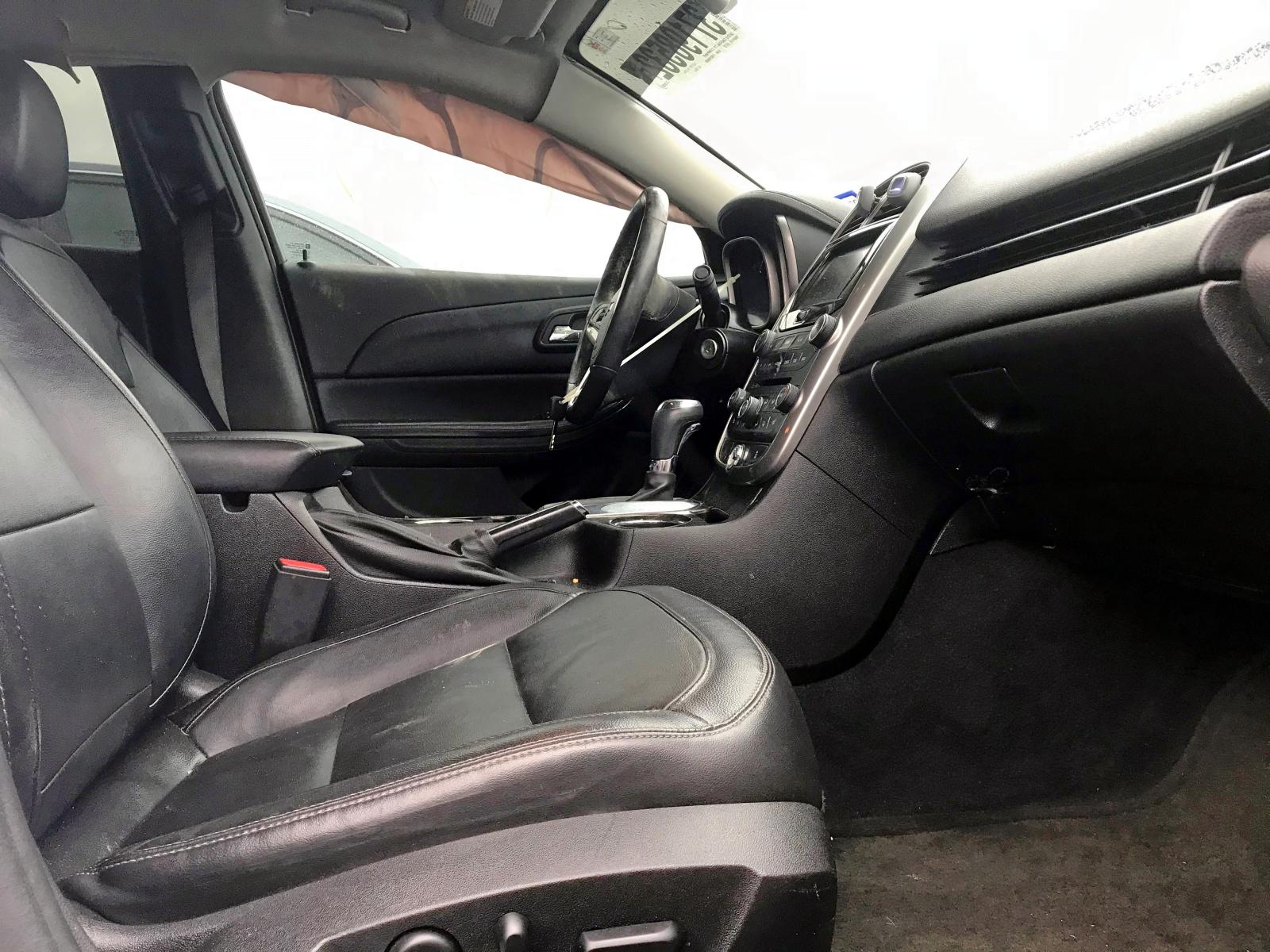Photo 5 from auction – 2015 CHEVROLET MALIBU LTZ with VIN 1G11F5SL9FF283875