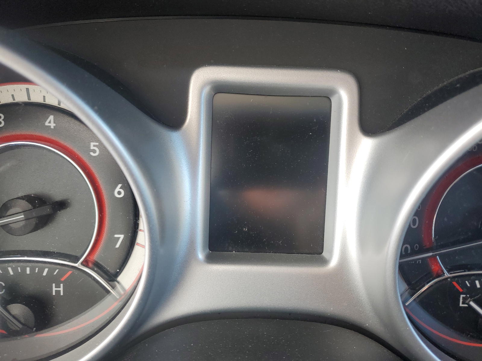 Photo 8 from auction – 2018 DODGE JOURNEY SE with VIN 3C4PDCAB4JT157247