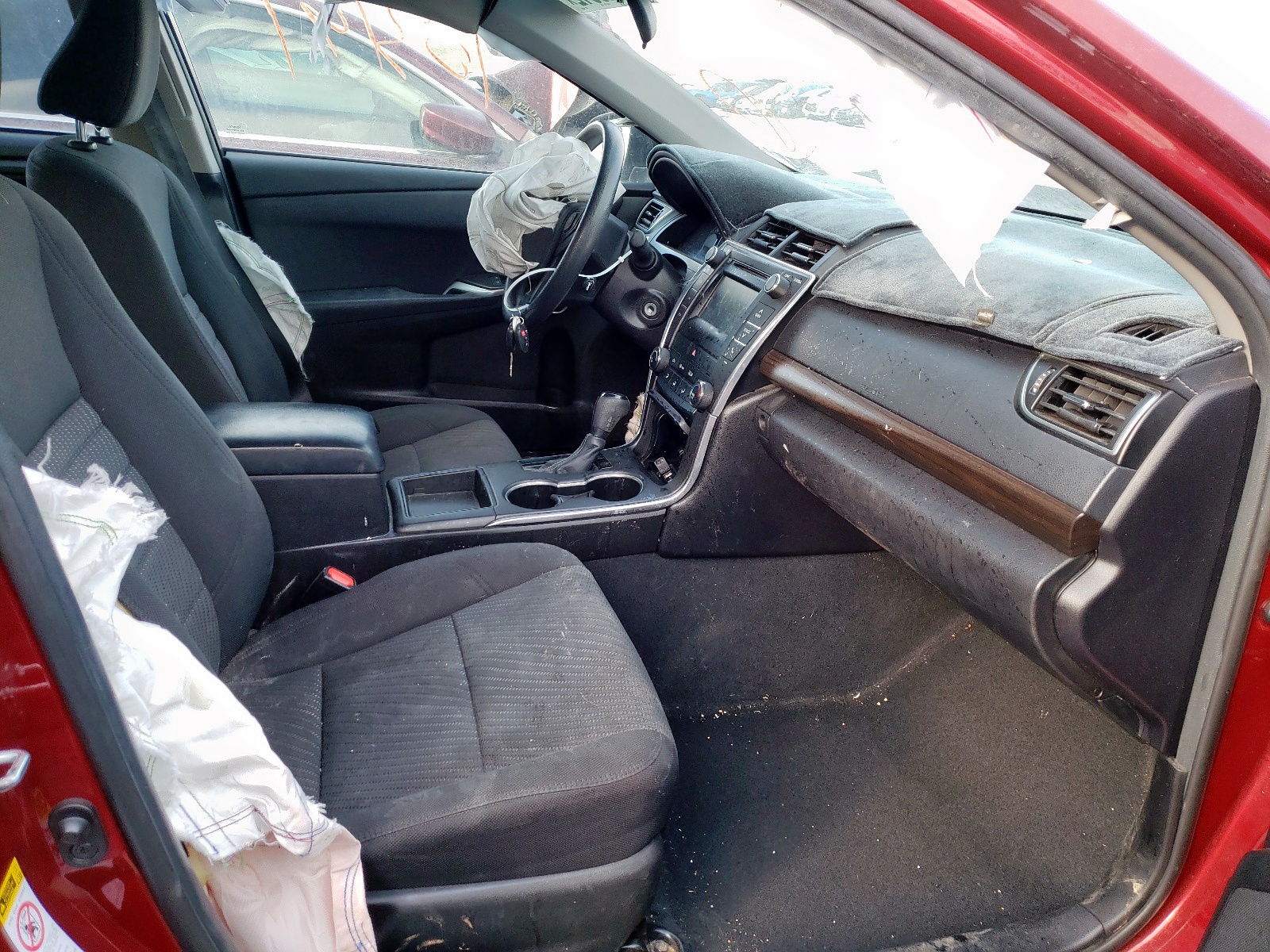 Photo 5 from auction – 2015 TOYOTA CAMRY LE with VIN 4T1BF1FK0FU970398