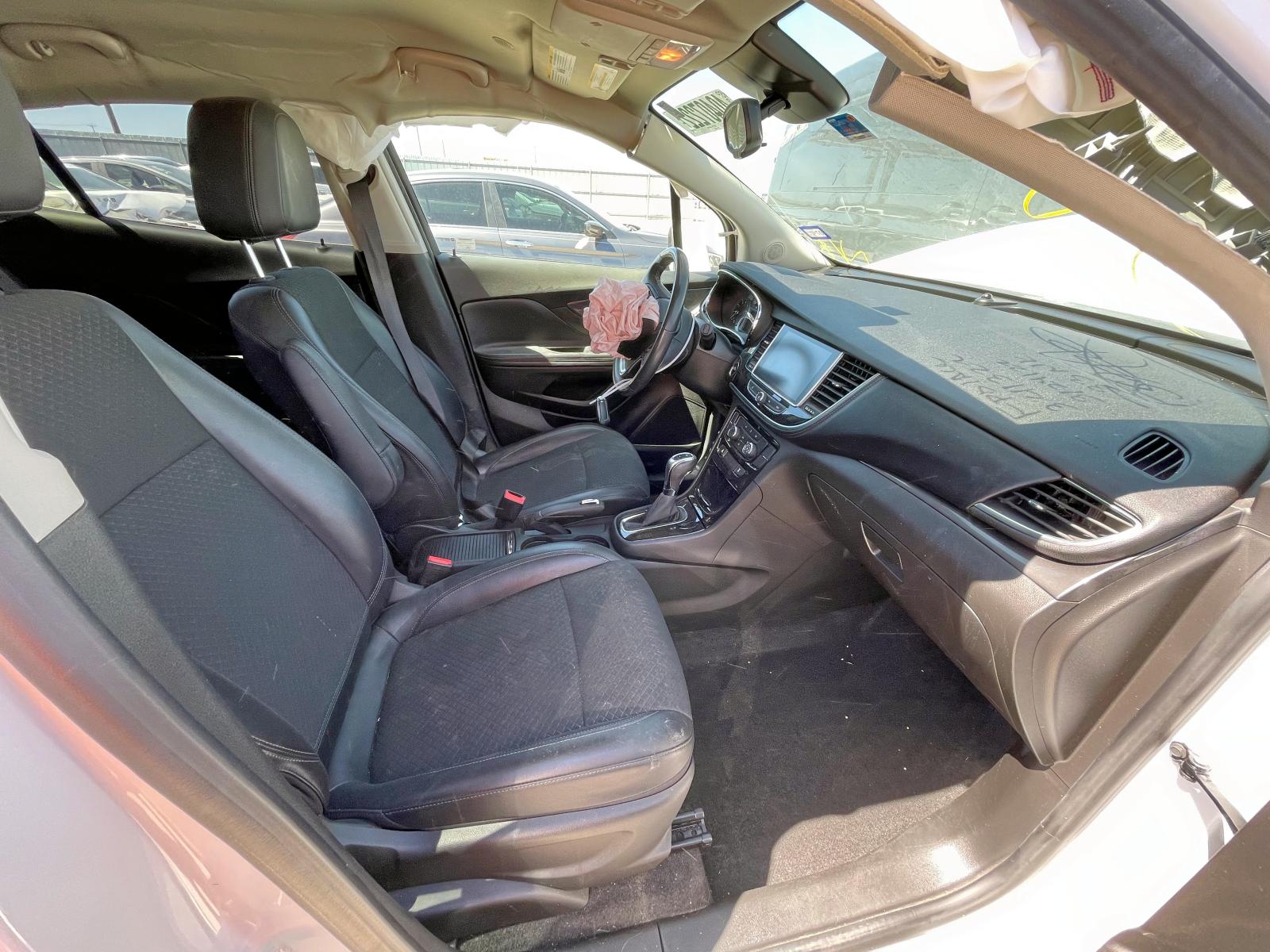 Photo 5 from auction – 2018 BUICK ENCORE PRE with VIN KL4CJASB2JB695080
