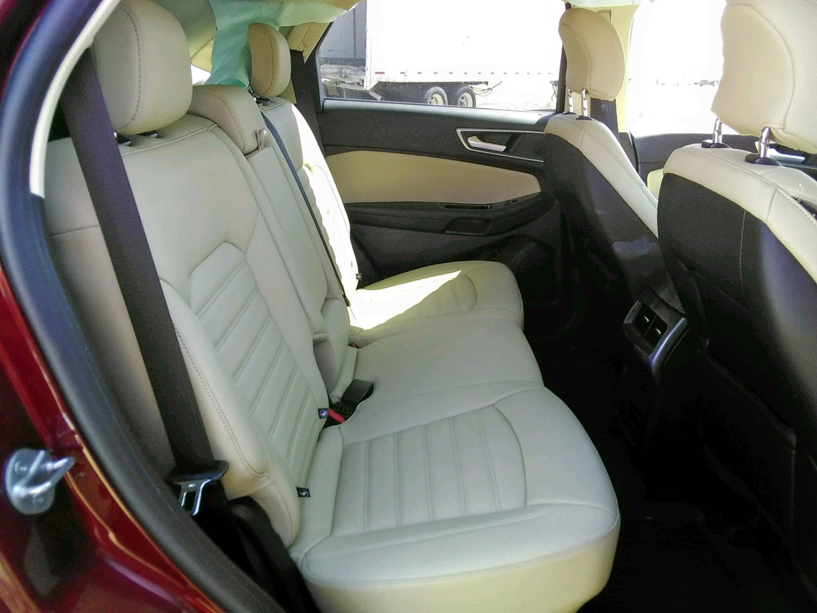 Photo 6 from auction – 2019 FORD EDGE SEL with VIN 2FMPK3J90KBB95991